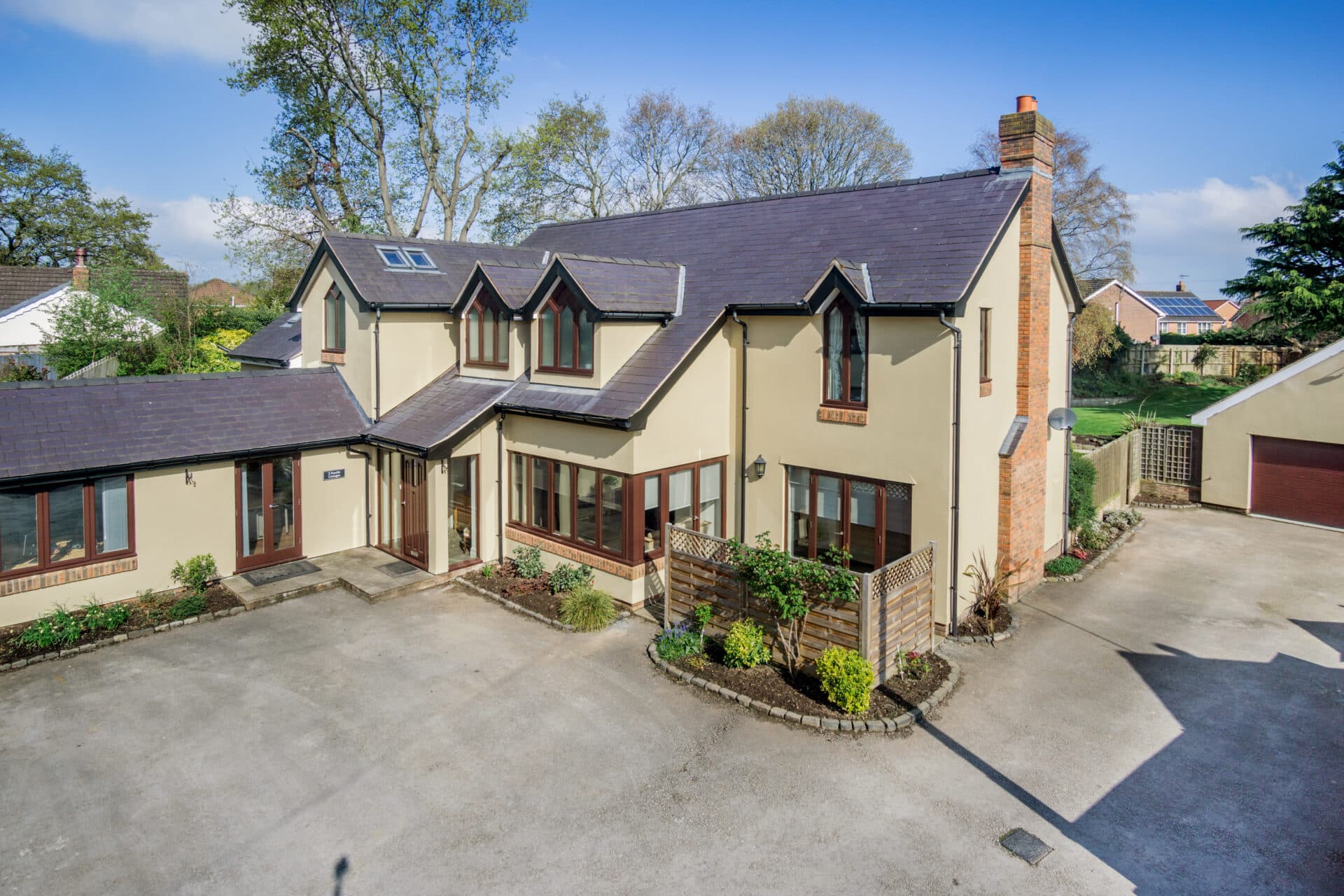 Paradise Lane, Hawarden, CH5