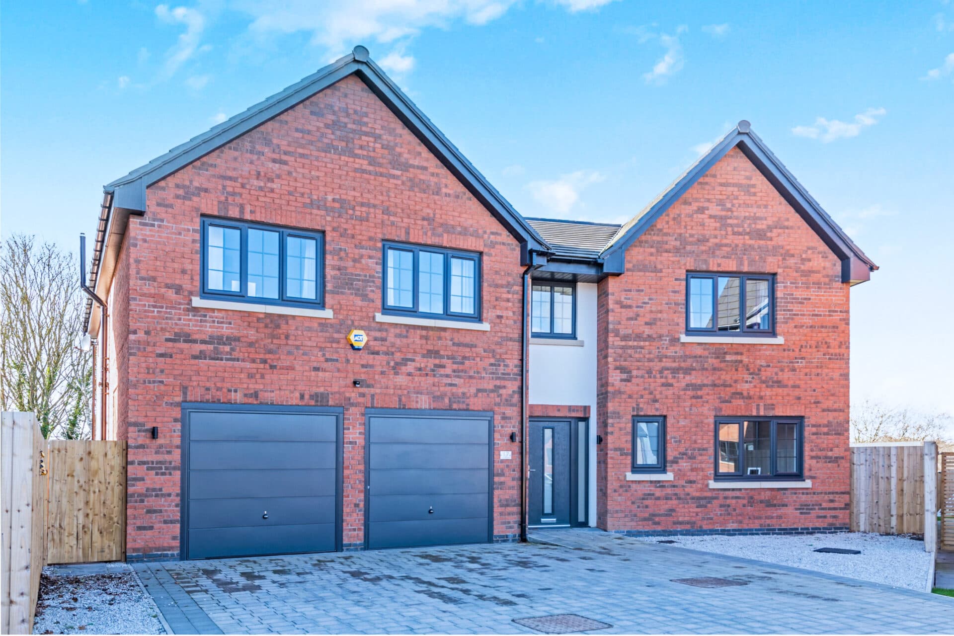 Lake Court, Buckley, CH7