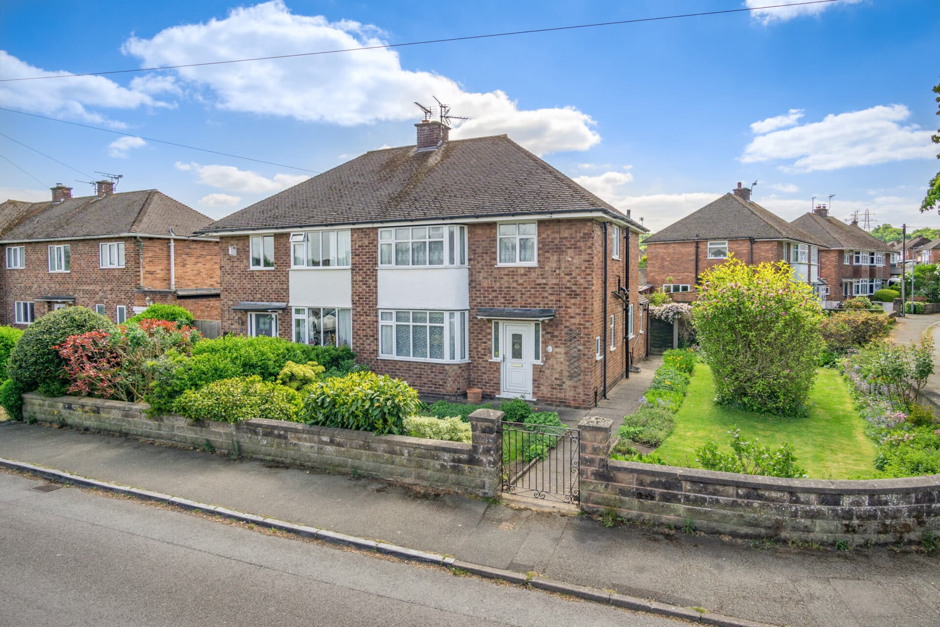 Overlea Drive, Hawarden, CH5