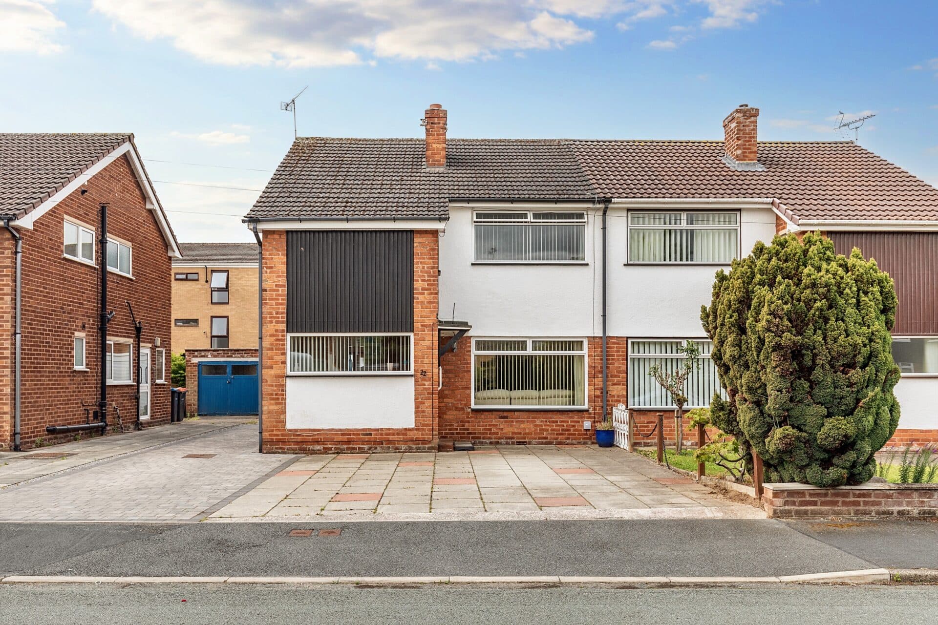 Richmond Crescent, Vicars Cross, CH3