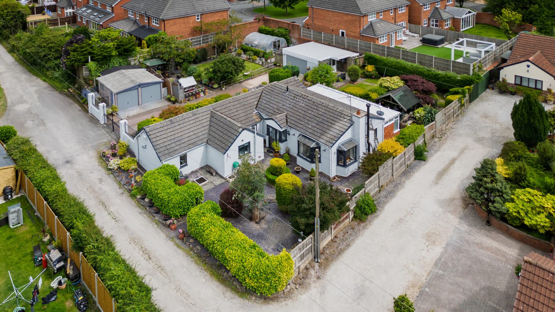 LOTS 1 & 2 – Building plot and Bungalow at Bay Tree Cottage, Pentre Lane, Buckley, CH7