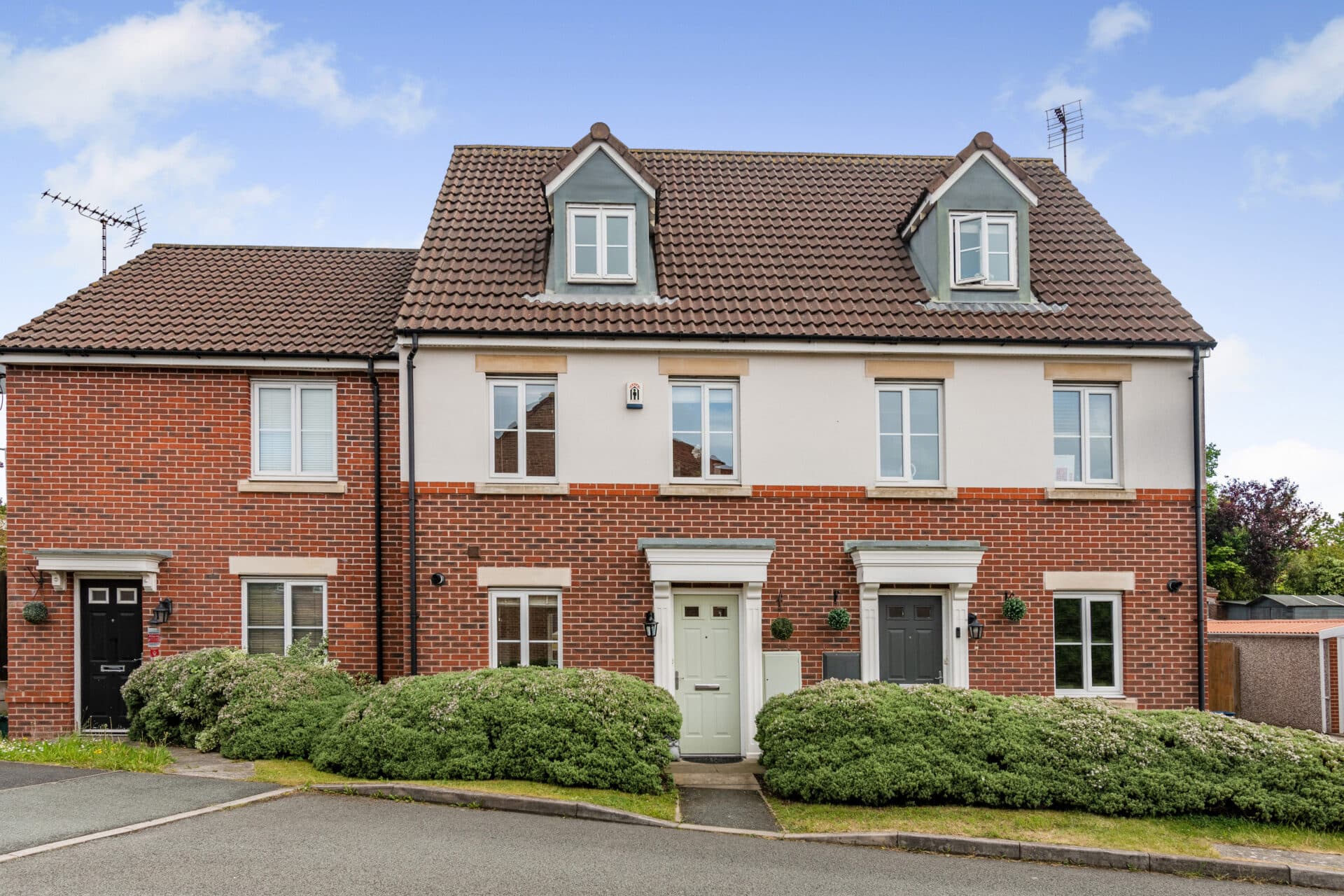 Ebony Court, Ewloe, CH5