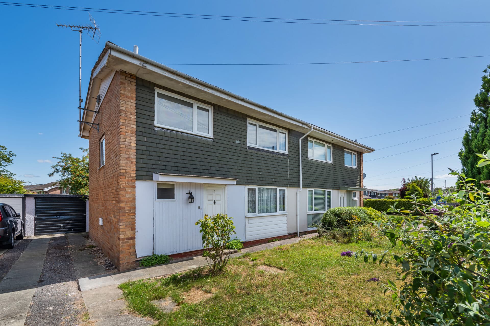 Bretton Drive, Broughton, CH4