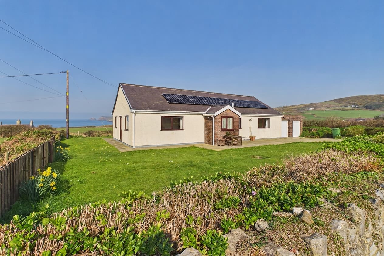 Rhydwyn, Holyhead, LL65