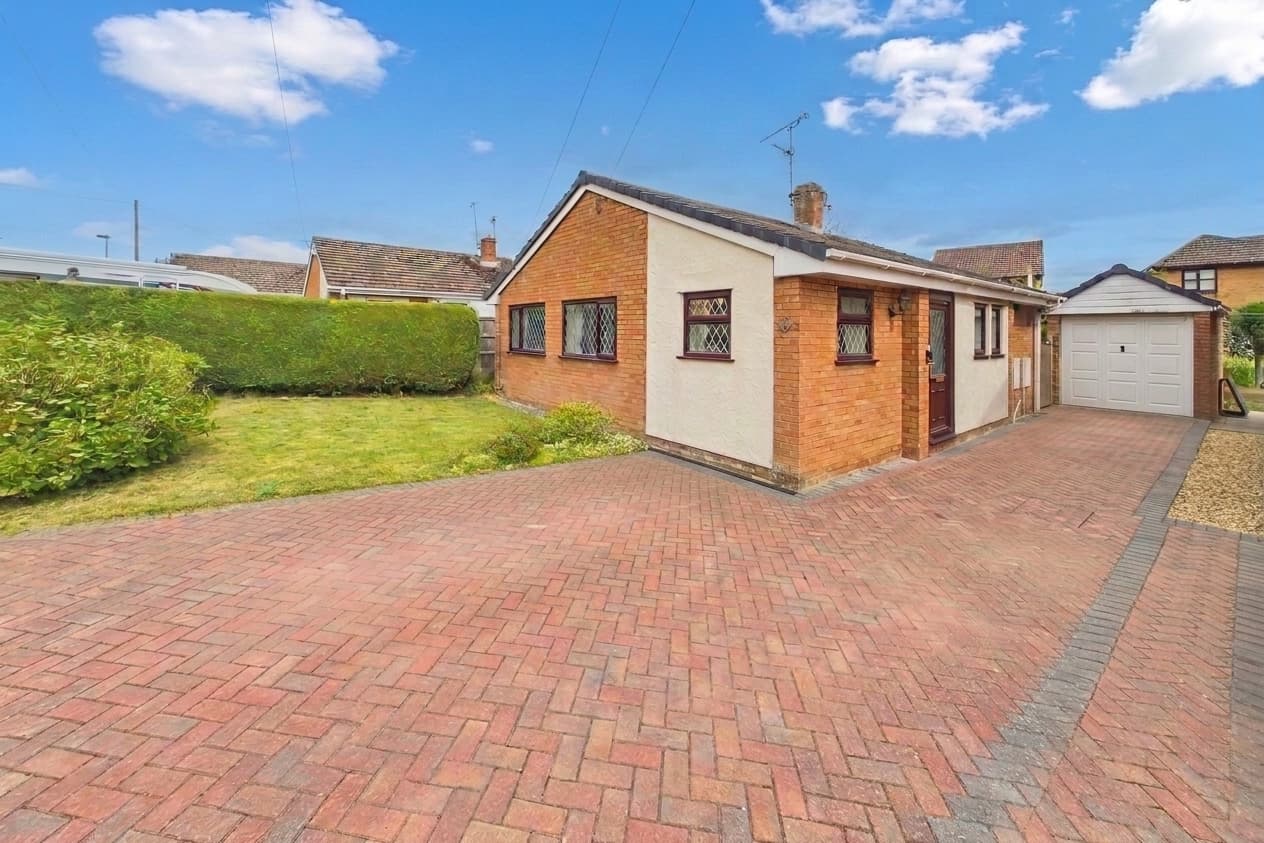 Disraeli Close, Hawarden, CH5
