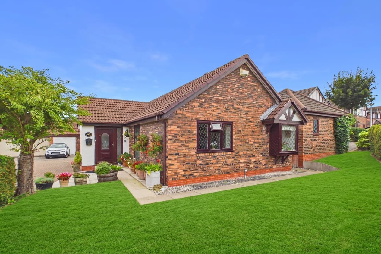 Pippins Close, Shotton, CH5